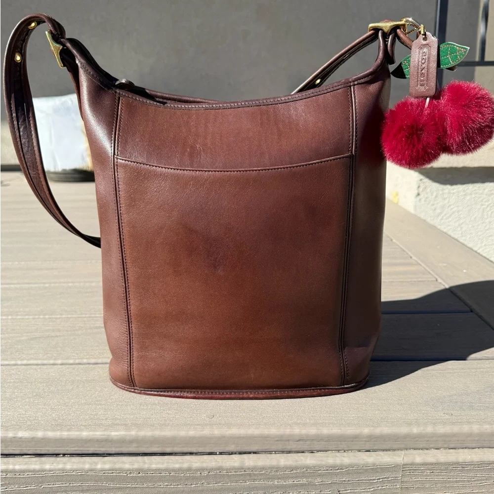 Vintage Coach Slim Duffle Shoulder Bag – Made in USA - Picture 3 of 12